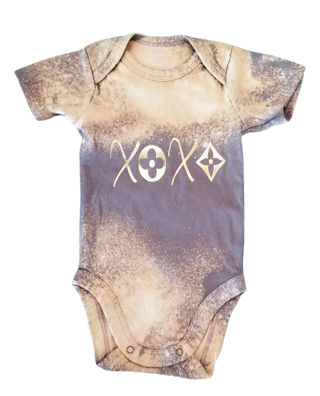 XOXO Tie-Dye Set